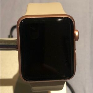 Apple Watch Second GEN Rose gold 42 MM